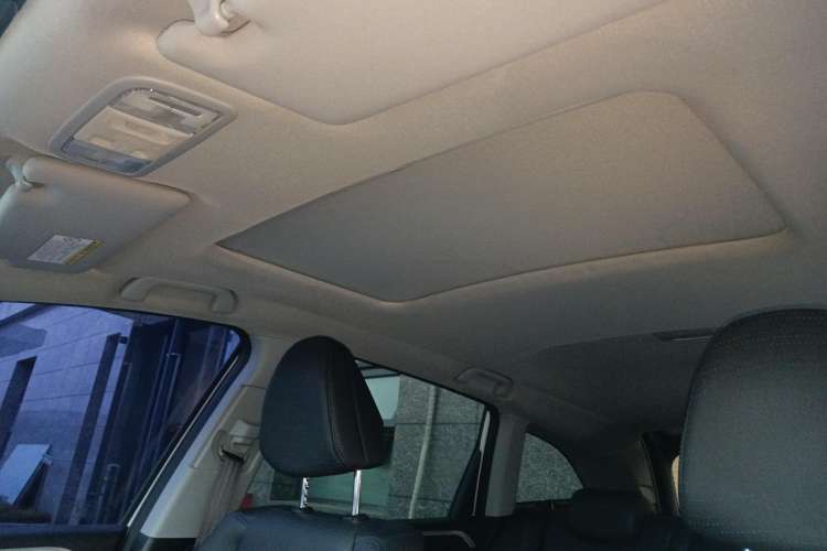 Used Honda Jade 2016 1.8L CVT Luxury Edition 5-seater Headliner