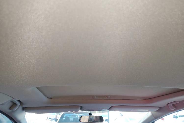 Used Honda Jade 2016 1.8L Automatic Comfort Elite Version 5 Seats Headliner