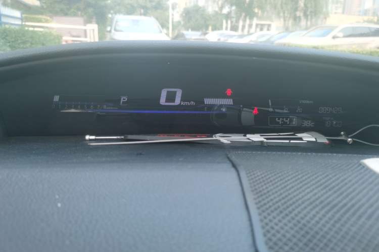Used Honda Jade 2016 1.8L Automatic Comfort Elite Version 5 Seats Instrument Cluster