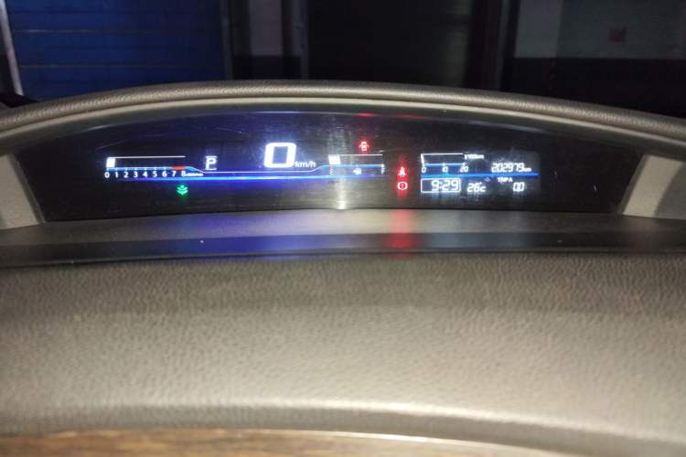 Used Honda Jade 2016 1.8L Automatic Comfort Elite Version 5 Seats Instrument Cluster