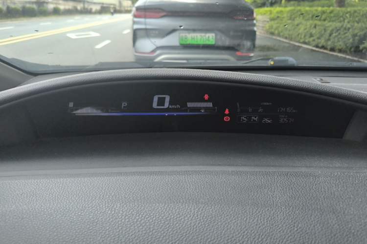 Used Honda Jade 2016 1.8L Automatic Comfort Elite Version 5 Seats Instrument Cluster