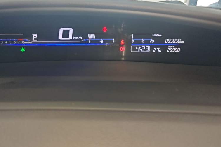 Used Honda Jade 2016 1.8L Automatic Comfort Elite Version 5 Seats Instrument Cluster