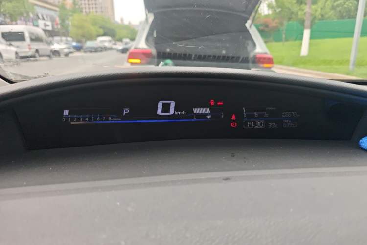 Used Honda Jade 2016 1.8L Automatic Comfort Version 5 Seats Instrument Cluster