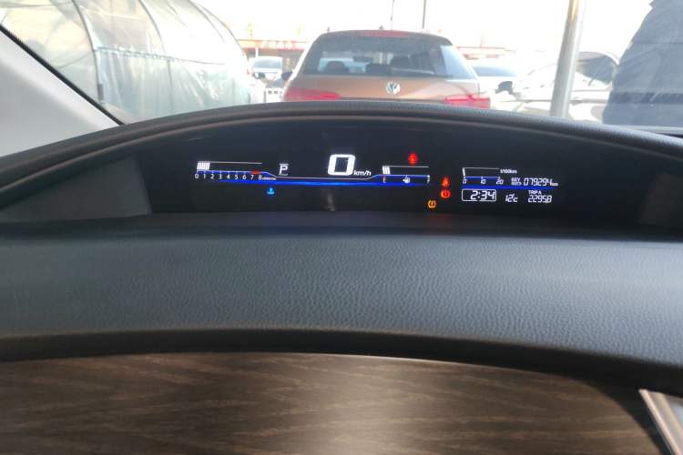 Used Honda Jade 2016 1.8L Automatic Comfort Elite Version 5 Seats Instrument Cluster