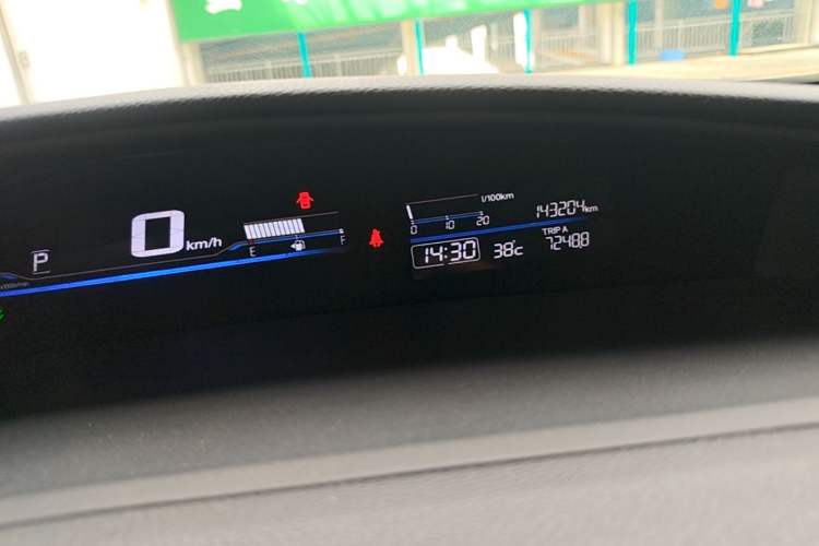 Used Honda Jade 2016 1.8L Automatic Comfort Version 5 Seats Instrument Cluster