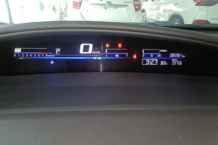Used Honda Jade 2016 1.8L Automatic Comfort Elite Version 5 Seats Instrument Cluster