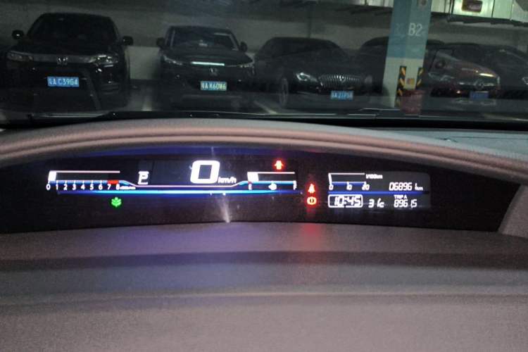 Used Honda Jade 2016 1.8L Automatic Comfort Version 5 Seats Instrument Cluster
