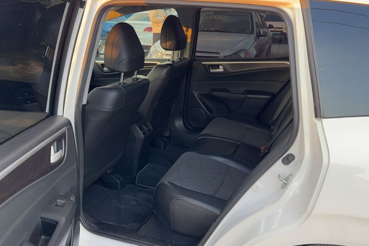 Used Honda Jade 2016 1.8L Automatic Comfort Version 5 Seats Interior 1