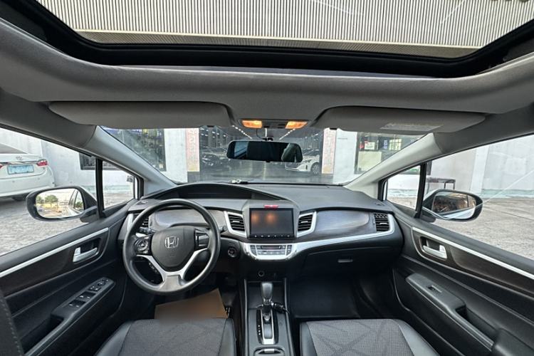 Used Honda Jade 2016 1.8L Automatic Comfort Elite Version 5 Seats Interior 3