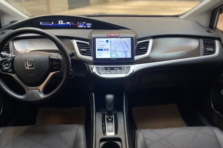 Used Honda Jade 2016 1.8L Automatic Comfort Version 5 Seats Interior 4