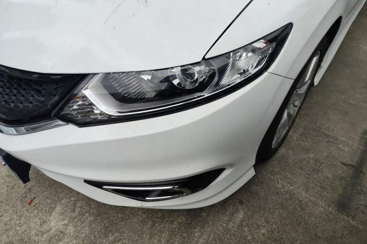 Used Honda Jade 2016 1.8L Automatic Comfort Elite Version 5 Seats Left Front Headlight