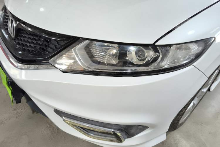 Used Honda Jade 2016 1.8L Automatic Comfort Elite Version 5 Seats Left Front Headlight