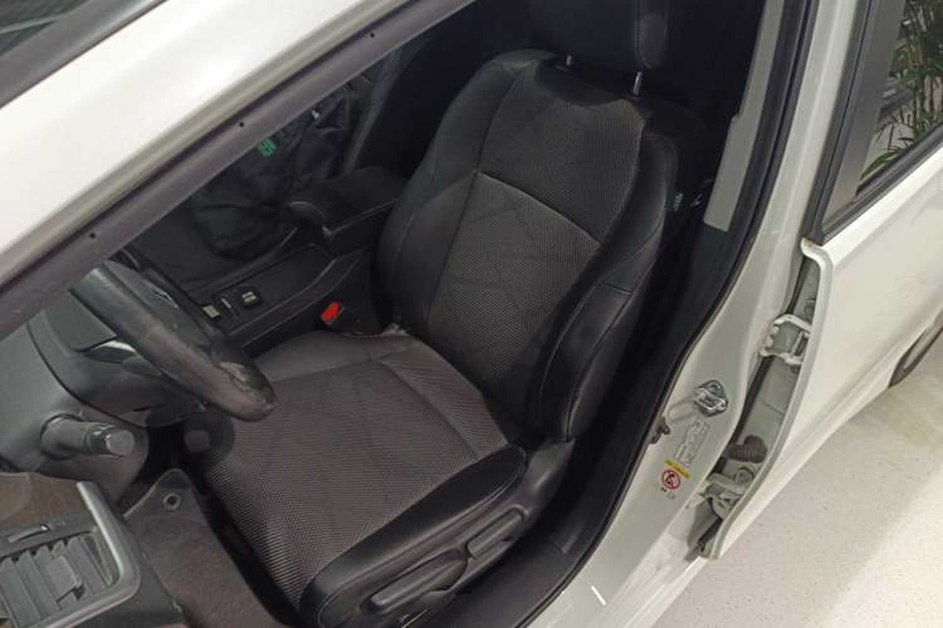 Used Honda Jade 2016 1.8L Automatic Comfort Elite Version 5 Seats Left Front Seat