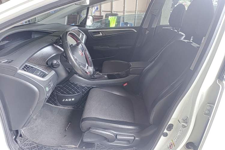 Used Honda Jade 2016 1.8L Automatic Comfort Elite Version 5 Seats Left Front Seat