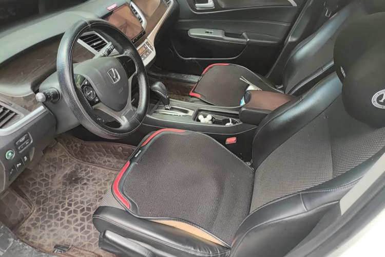 Used Honda Jade 2016 1.8L Automatic Comfort Elite Version 5 Seats Left Front Seat
