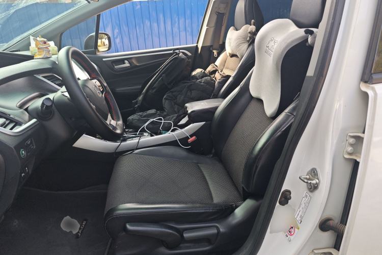 Used Honda Jade 2016 1.8L Automatic Comfort Elite Version 5 Seats Left Front Seat