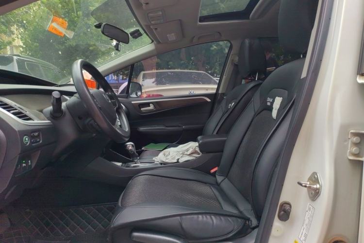 Used Honda Jade 2016 1.8L Automatic Comfort Elite Version 5 Seats Left Front Seat