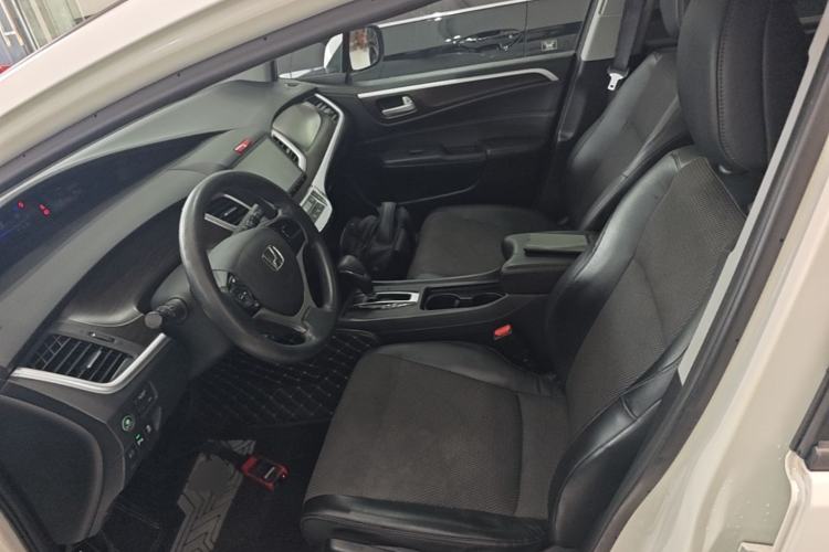Used Honda Jade 2016 1.8L Automatic Comfort Elite Version 5 Seats Left Front Seat