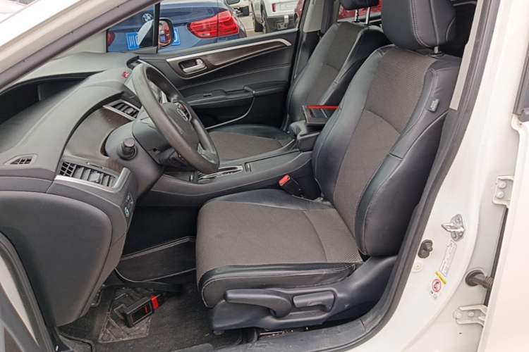 Used Honda Jade 2016 1.8L Automatic Comfort Elite Version 5 Seats Left Front Seat