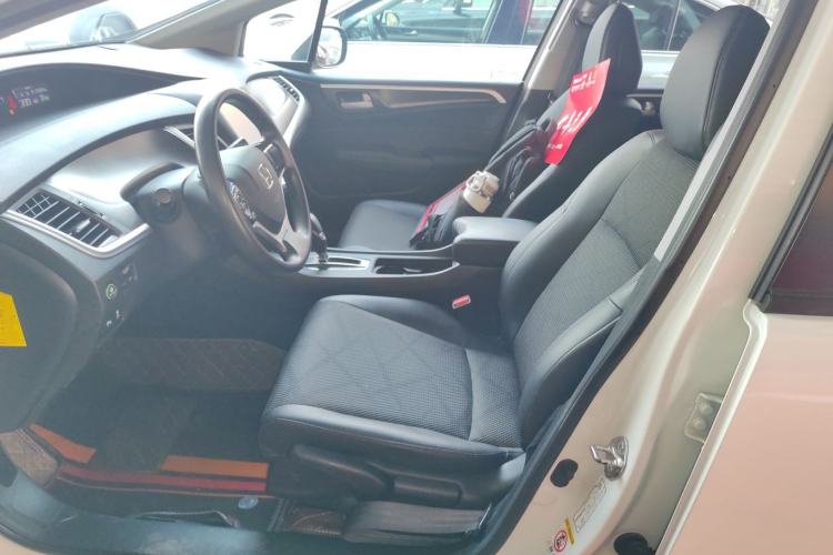 Used Honda Jade 2016 1.8L Automatic Comfort Elite Version 5 Seats Left Front Seat