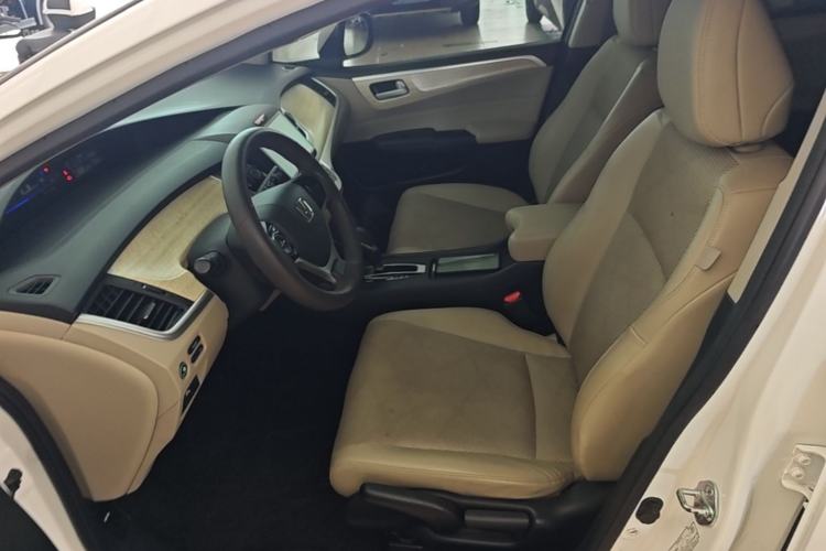 Used Honda Jade 2016 1.8L Automatic Comfort Version 5 Seats Left Front Seat