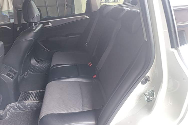 Used Honda Jade 2016 1.8L Automatic Comfort Elite Version 5 Seats Left Rear Seat