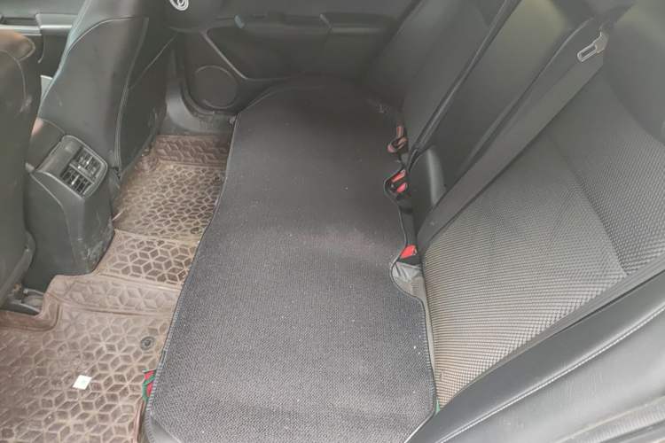 Used Honda Jade 2016 1.8L Automatic Comfort Elite Version 5 Seats Left Rear Seat