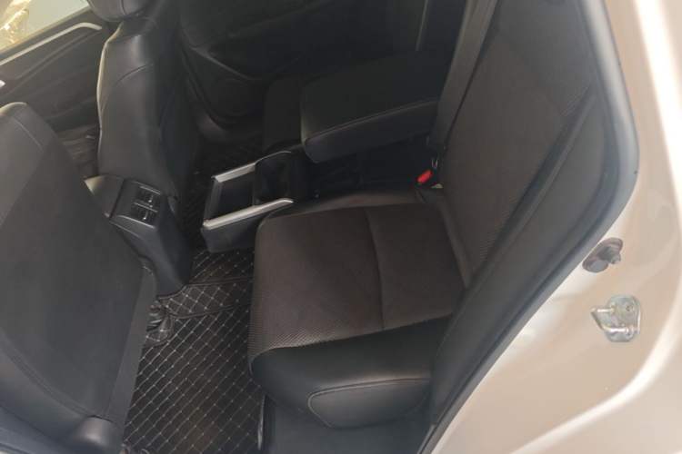 Used Honda Jade 2016 1.8L Automatic Comfort Elite Version 5 Seats Left Rear Seat