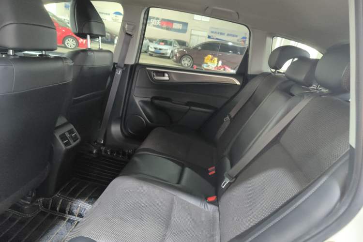 Used Honda Jade 2016 1.8L Automatic Comfort Elite Version 5 Seats Left Rear Seat