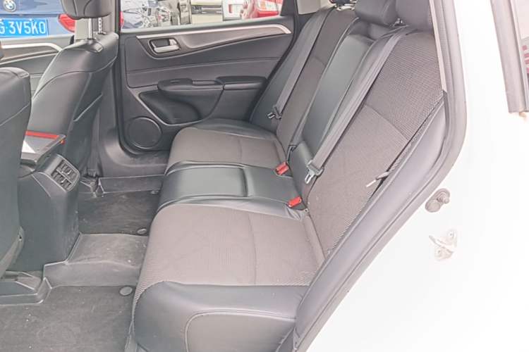Used Honda Jade 2016 1.8L Automatic Comfort Elite Version 5 Seats Left Rear Seat