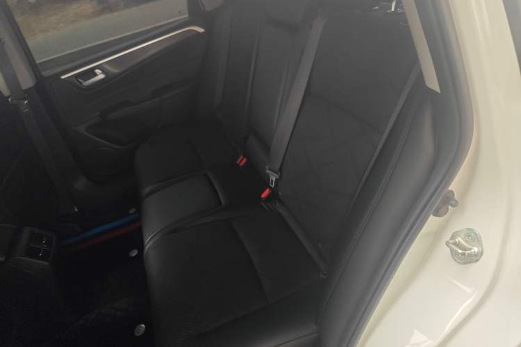 Used Honda Jade 2016 1.8L Automatic Comfort Elite Version 5 Seats Left Rear Seat