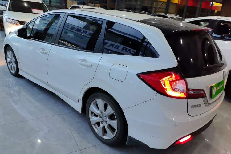 Used Honda Jade 2016 1.8L Automatic Comfort Elite Version 5 Seats Rear Left 45 Deg