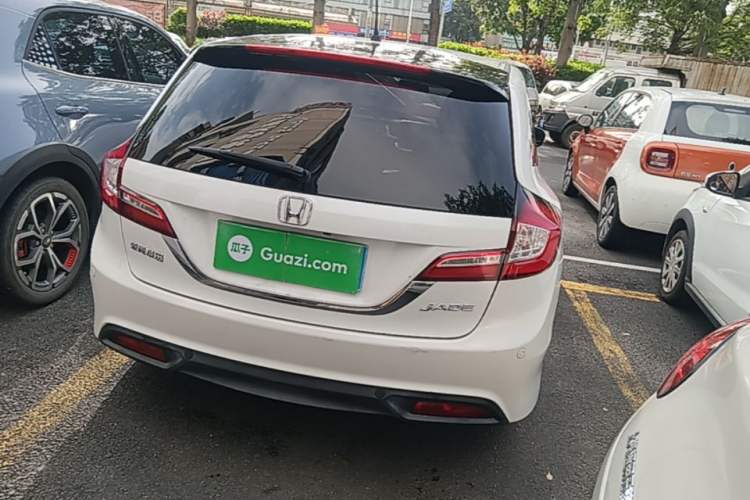 Used Honda Jade 2016 1.8L Automatic Comfort Version 5 Seats Rear Right 45 Deg