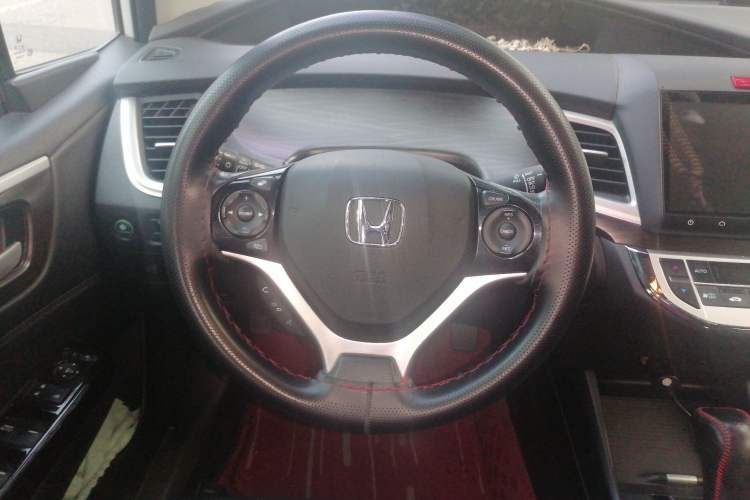 Used Honda Jade 2016 1.8L CVT Luxury Edition 5-seater Steering Wheel