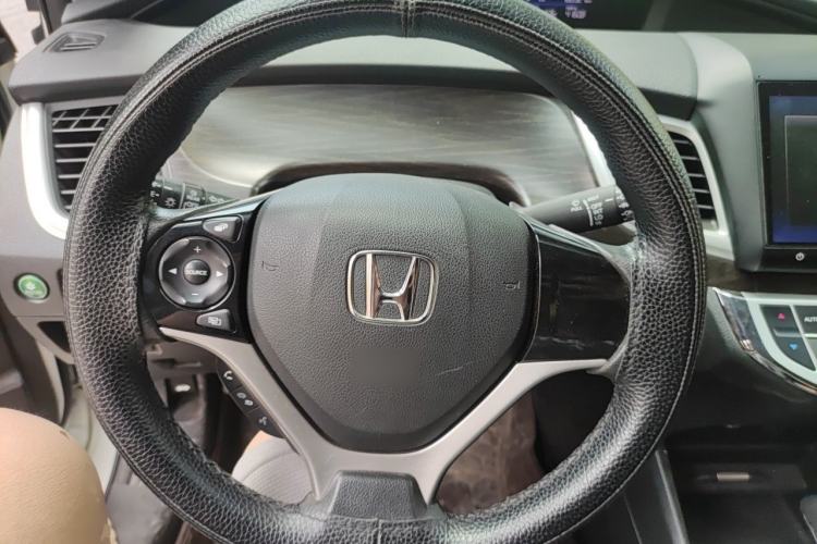 Used Honda Jade 2016 1.8L Automatic Comfort Elite Version 5 Seats Steering Wheel