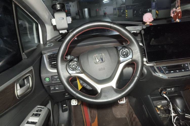 Used Honda Jade 2016 1.8L Automatic Comfort Elite Version 5 Seats Steering Wheel