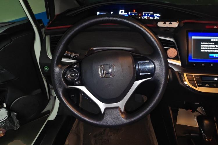 Used Honda Jade 2016 1.8L Automatic Comfort Elite Version 5 Seats Steering Wheel