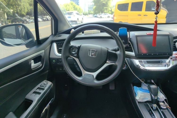 Used Honda Jade 2016 1.8L Automatic Comfort Elite Version 5 Seats Steering Wheel