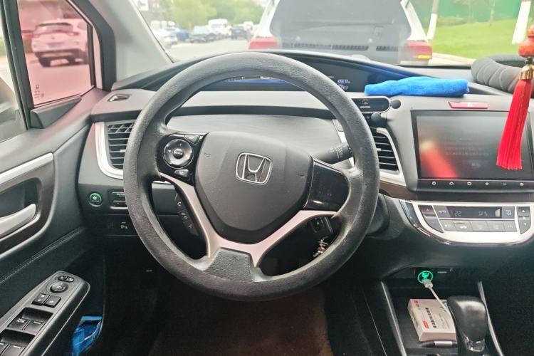 Used Honda Jade 2016 1.8L Automatic Comfort Version 5 Seats Steering Wheel