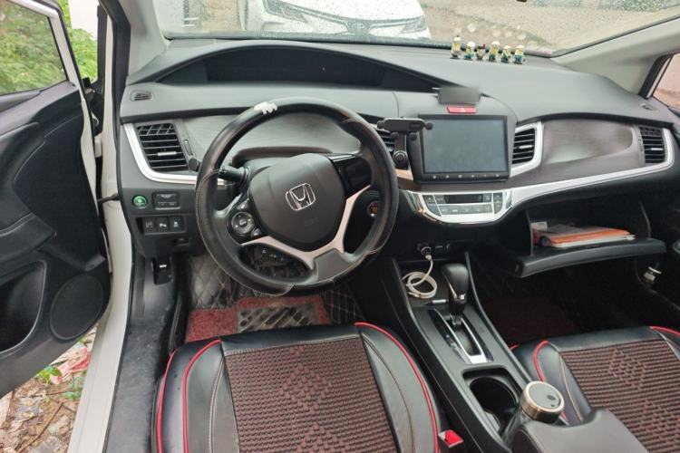 Used Honda Jade 2016 1.8L Automatic Comfort Elite Version 5 Seats Steering Wheel
