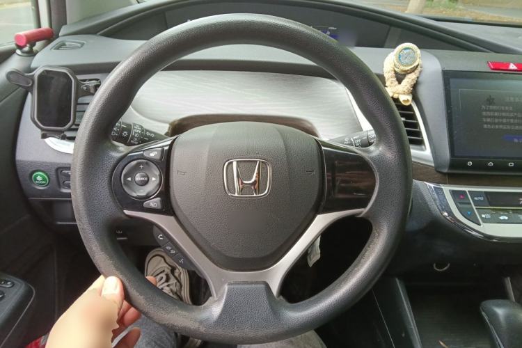 Used Honda Jade 2016 1.8L Automatic Comfort Elite Version 5 Seats Steering Wheel