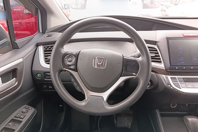 Used Honda Jade 2016 1.8L Automatic Comfort Elite Version 5 Seats Steering Wheel
