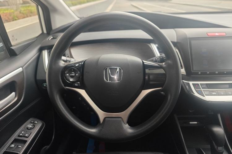 Used Honda Jade 2016 1.8L Automatic Comfort Elite Version 5 Seats Steering Wheel