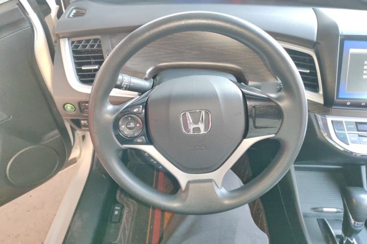 Used Honda Jade 2016 1.8L Automatic Comfort Elite Version 5 Seats Steering Wheel