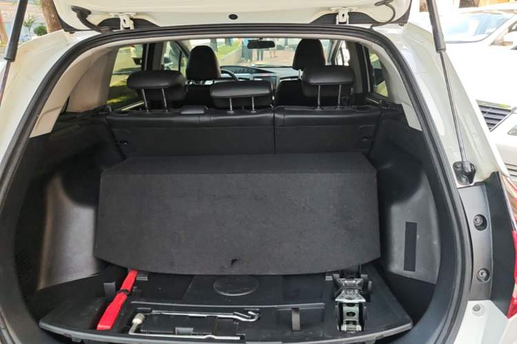 Used Honda Jade 2016 1.8L Automatic Comfort Elite Version 5 Seats Trunk