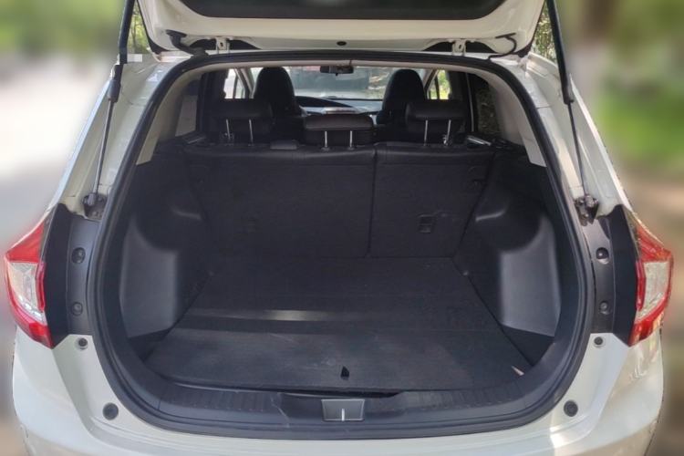 Used Honda Jade 2016 1.8L Automatic Comfort Elite Version 5 Seats Trunk