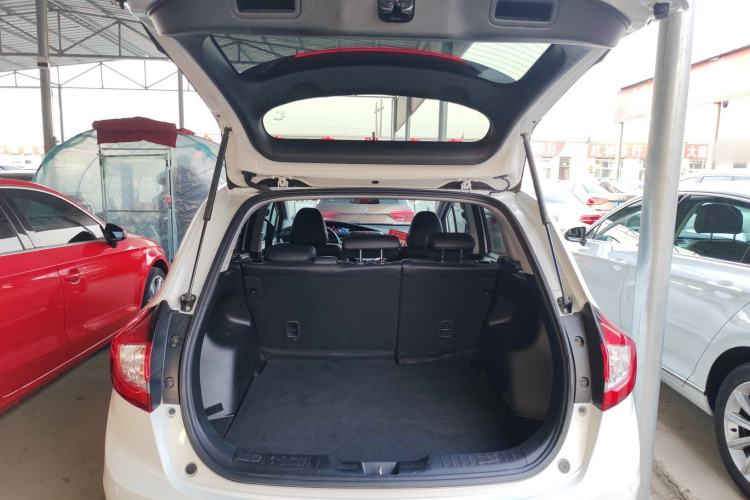 Used Honda Jade 2016 1.8L Automatic Comfort Elite Version 5 Seats Trunk