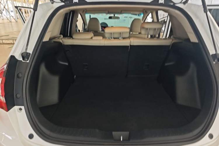 Used Honda Jade 2016 1.8L Automatic Comfort Version 5 Seats Trunk