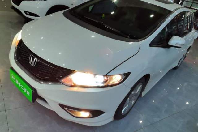Used Honda Jade 2016 1.8L Automatic Comfort Elite Version 5 Seats