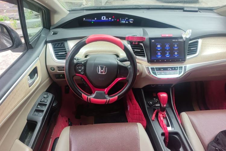 Used Honda Jade 2016 1.8L Automatic Comfort Elite Version 5 Seats Steering Wheel